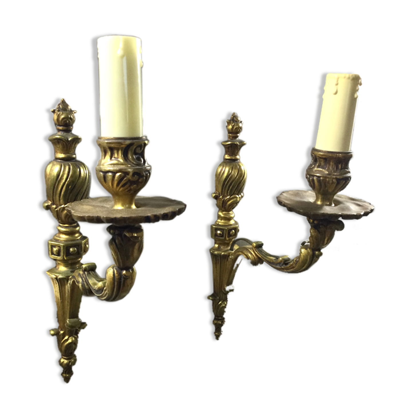 Pair of 1-light bronze wall lamp