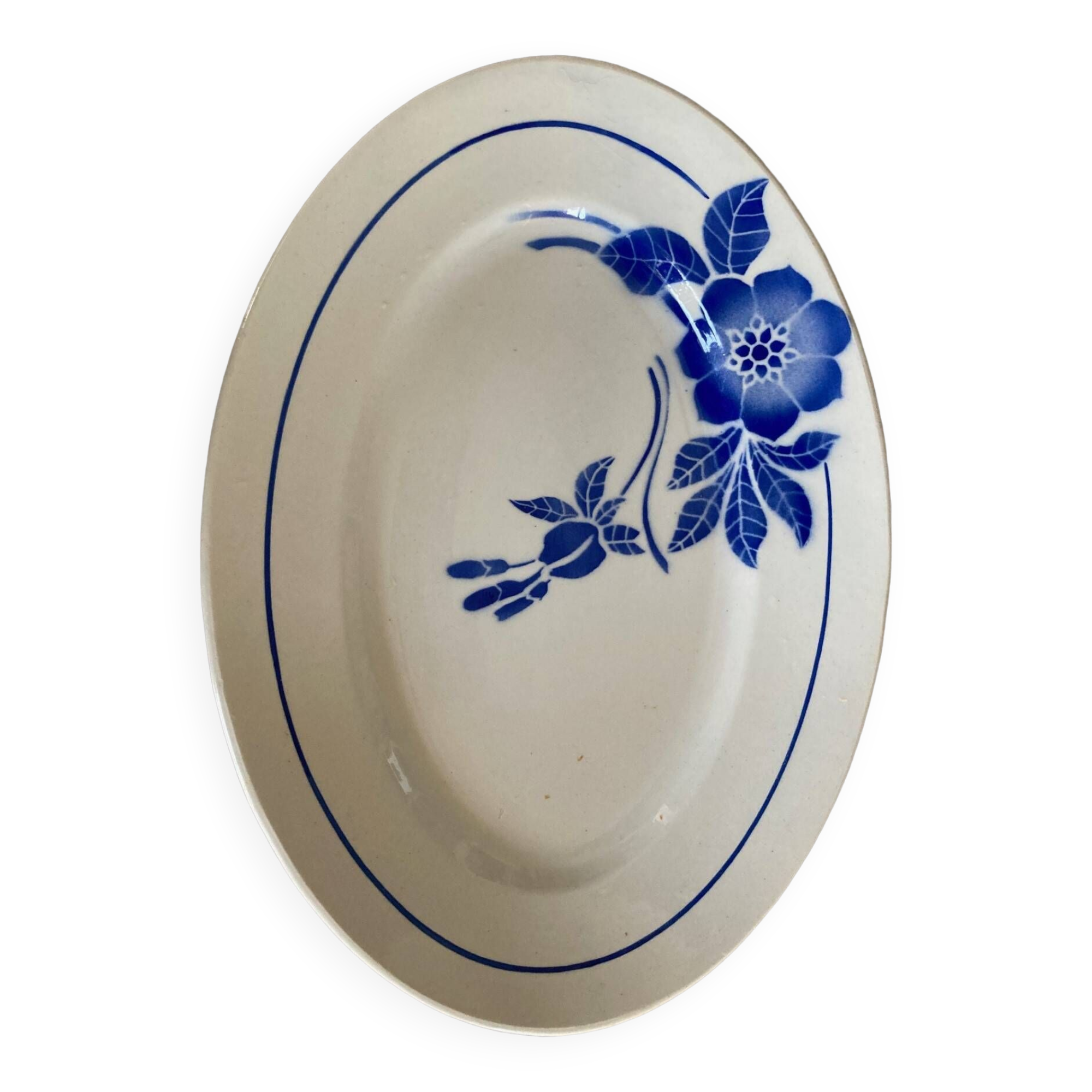 Oval dish blue flowers digoin