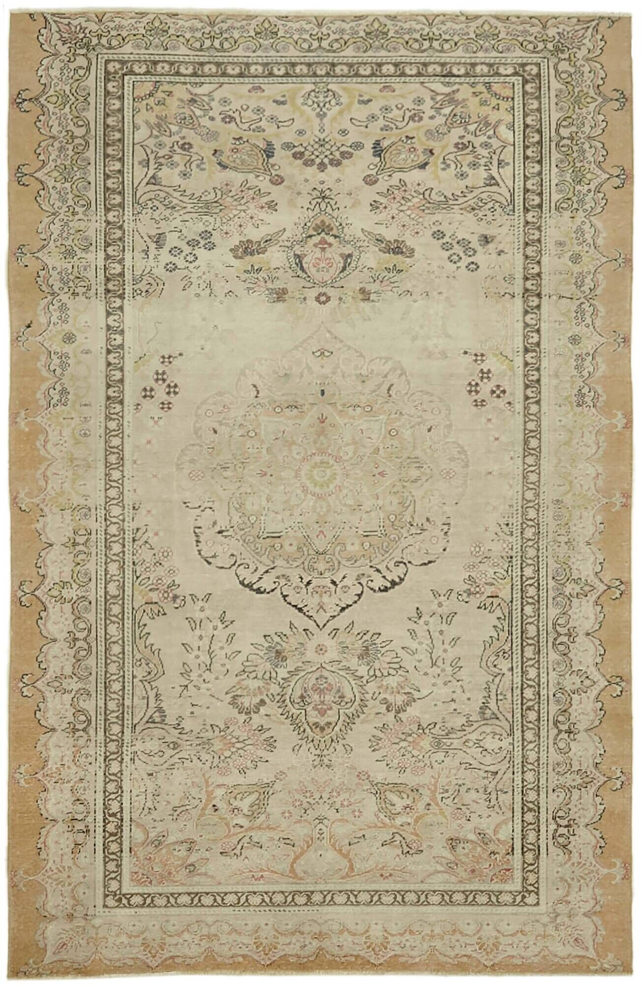 Turkish Vintage Anatolian Rug 137 cm x 208 cm