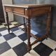 Ancienne table à écrire d'appoint bureau en bois massif
