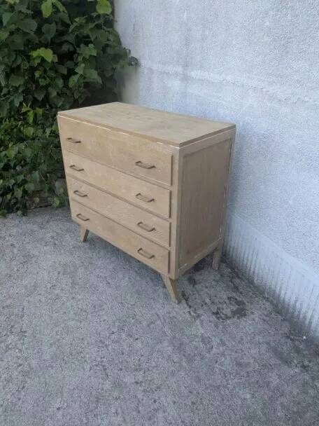 Commode vintage