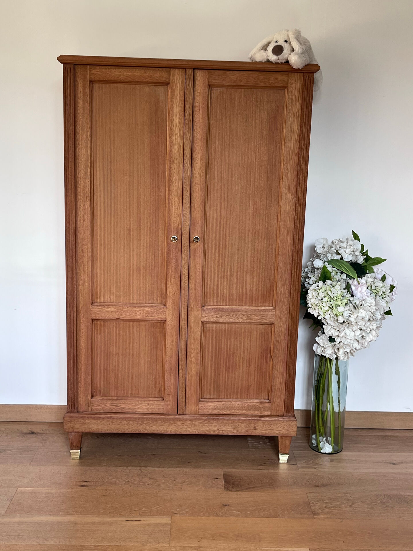 Armoire bibliothèque vintage