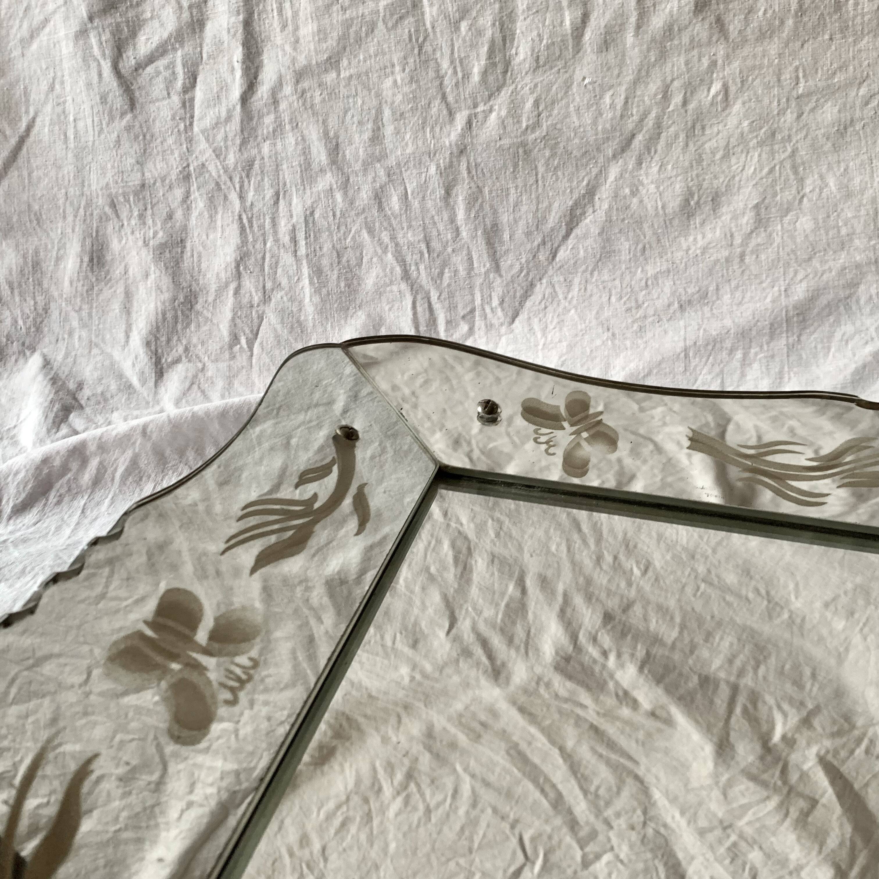 Beveled Venetian mirror - butterfly decor - Height: 61 cm