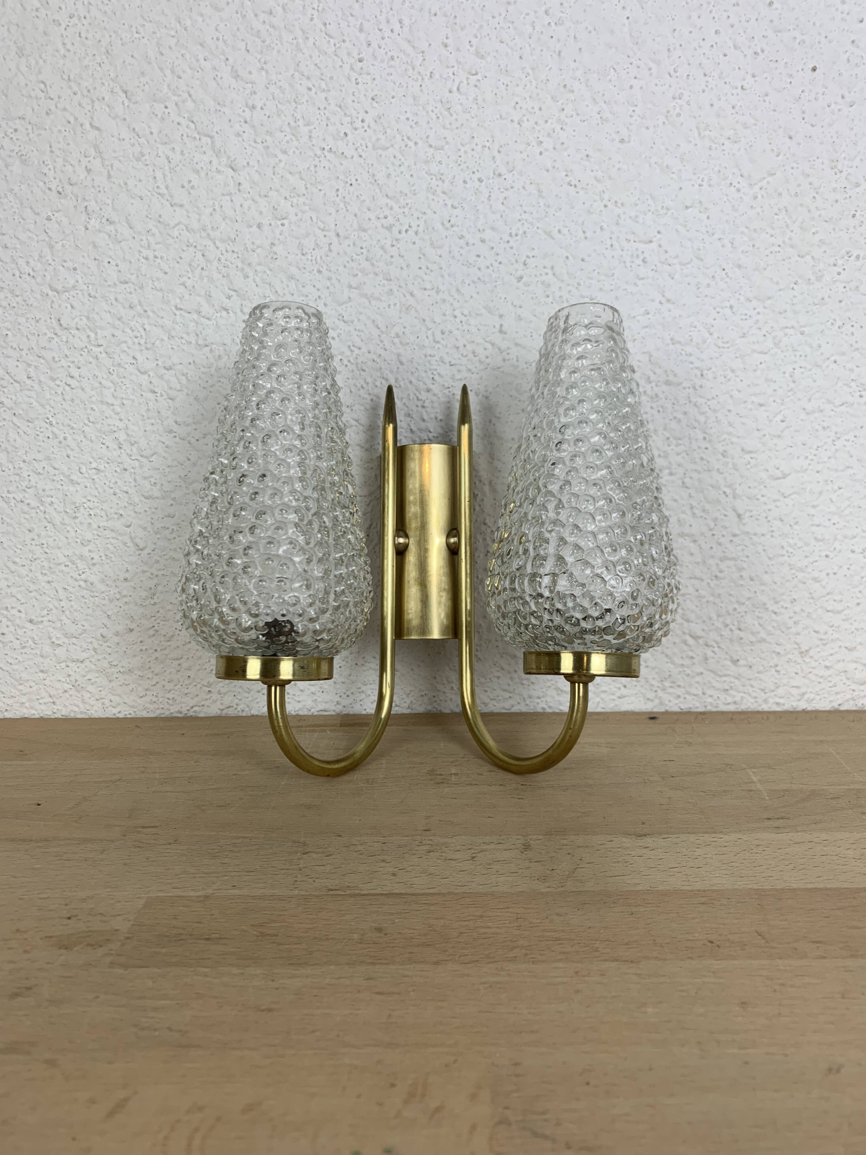 1950s brass and tulip Bubble wall lamp