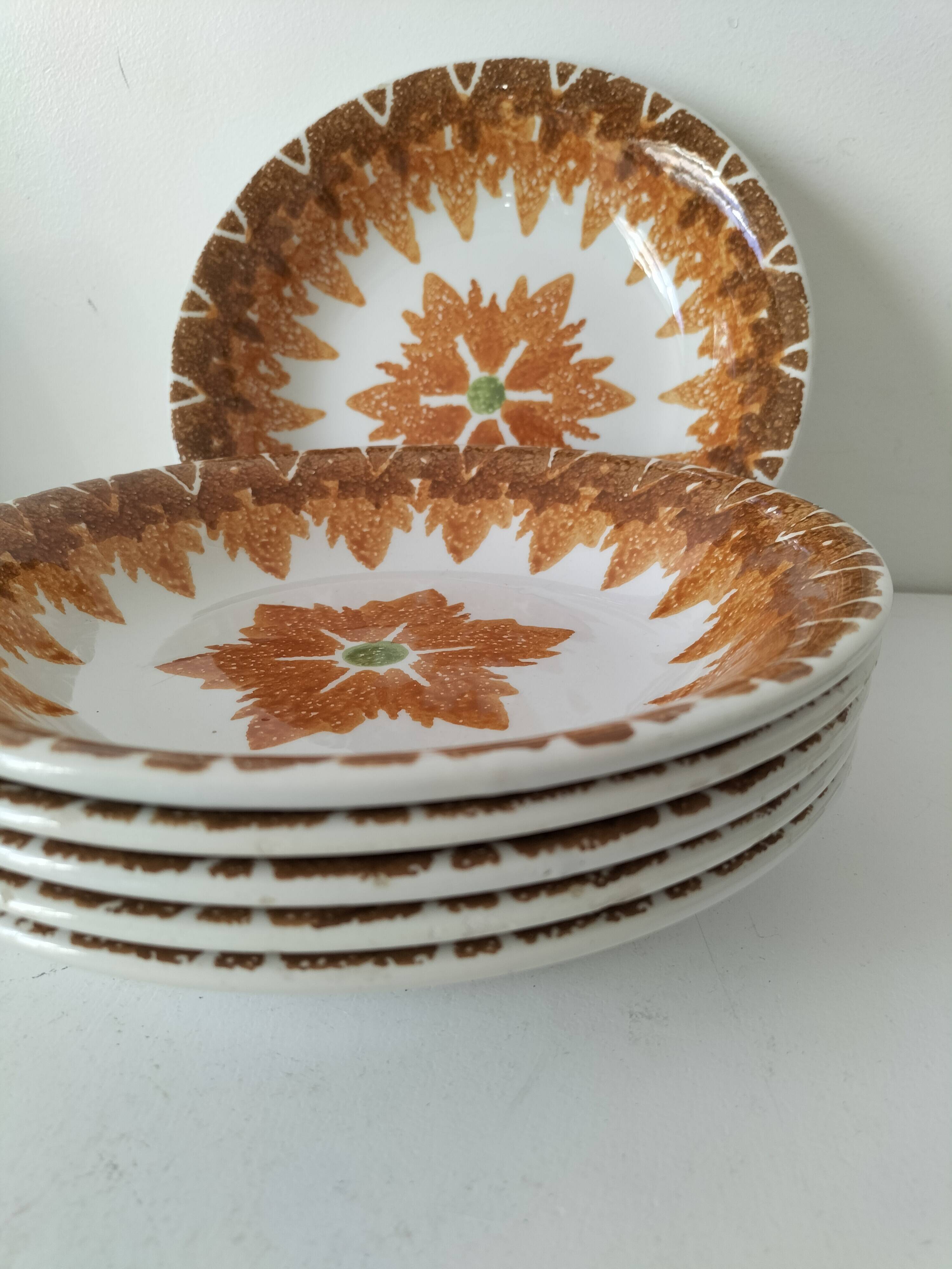 Set of 6 Vintage Italian Ironstone Plates S. Giovanni Valdarno