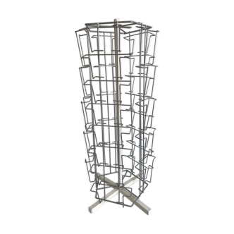 Post card turnstile display