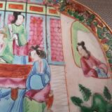 Polylobed oval dish in Cantonese porcelain - 19th century