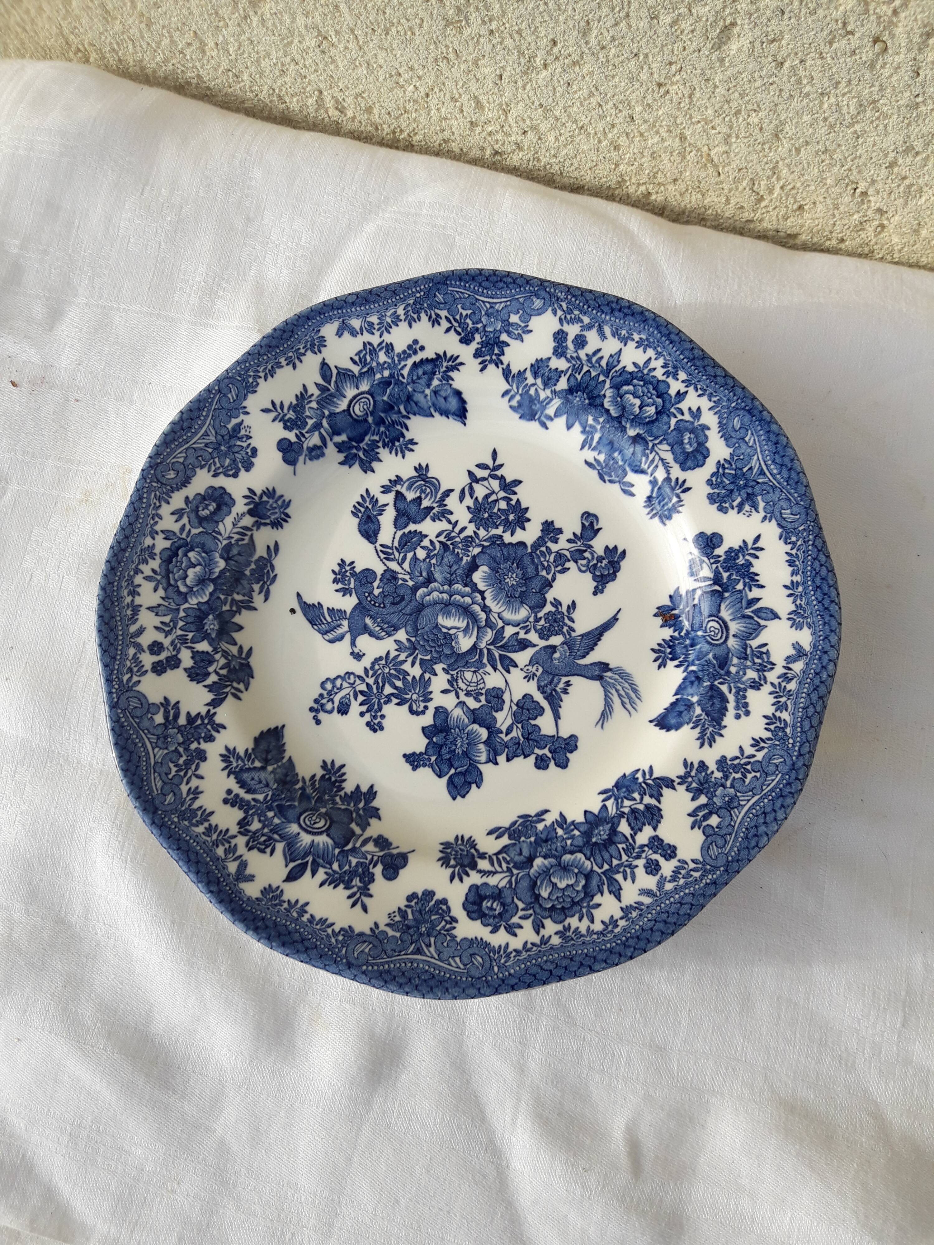 4 plates with English earthenware asian pheasants