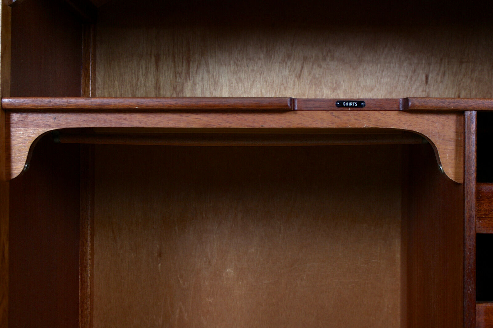 Wardrobe compactum Walnut art deco period