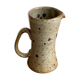 Mini pitcher in stoneware