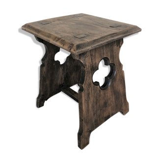 Tabouret ancien de crêperie bretonne