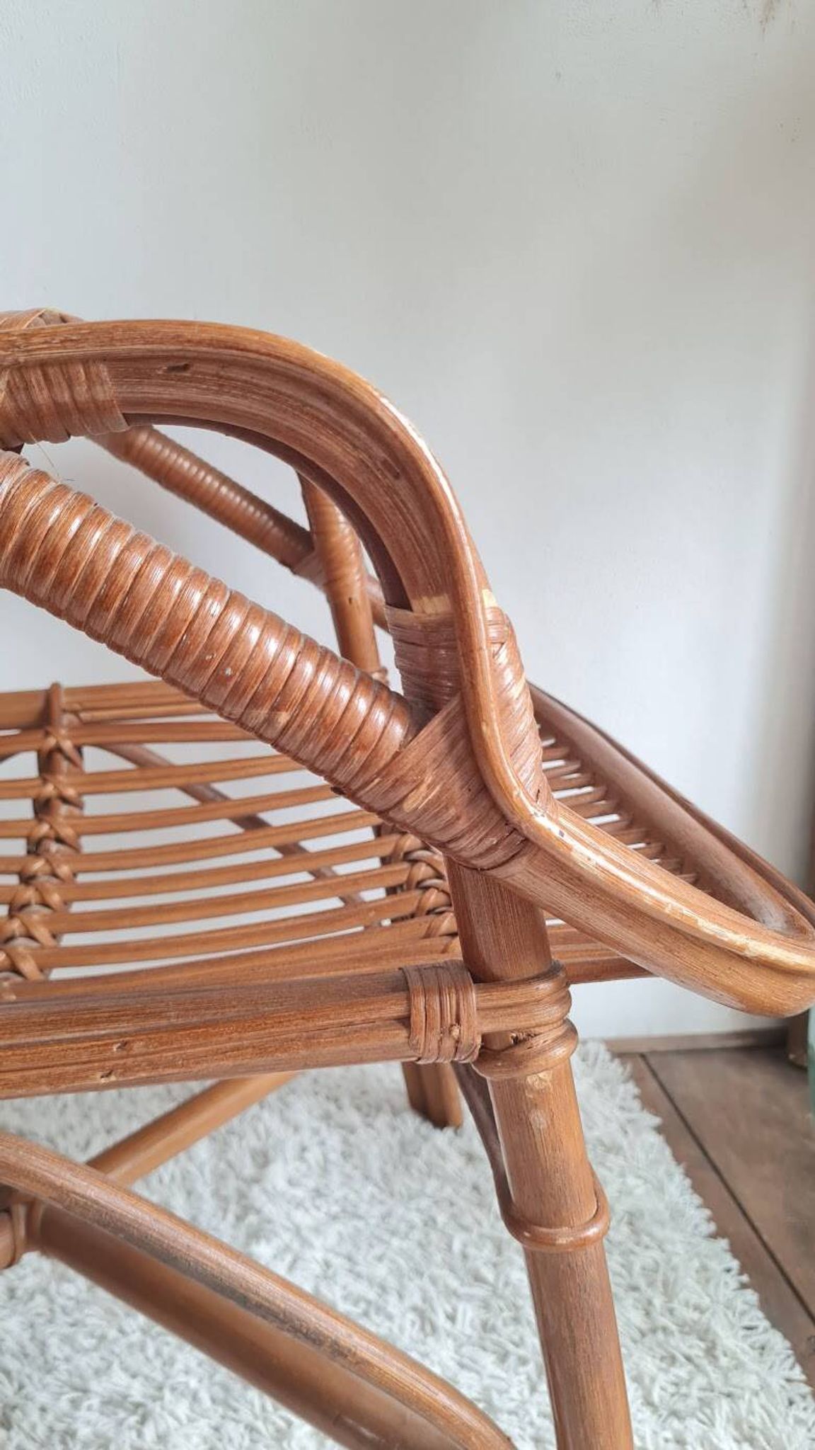 Paire de fauteuils en rotin vintage circa années 70