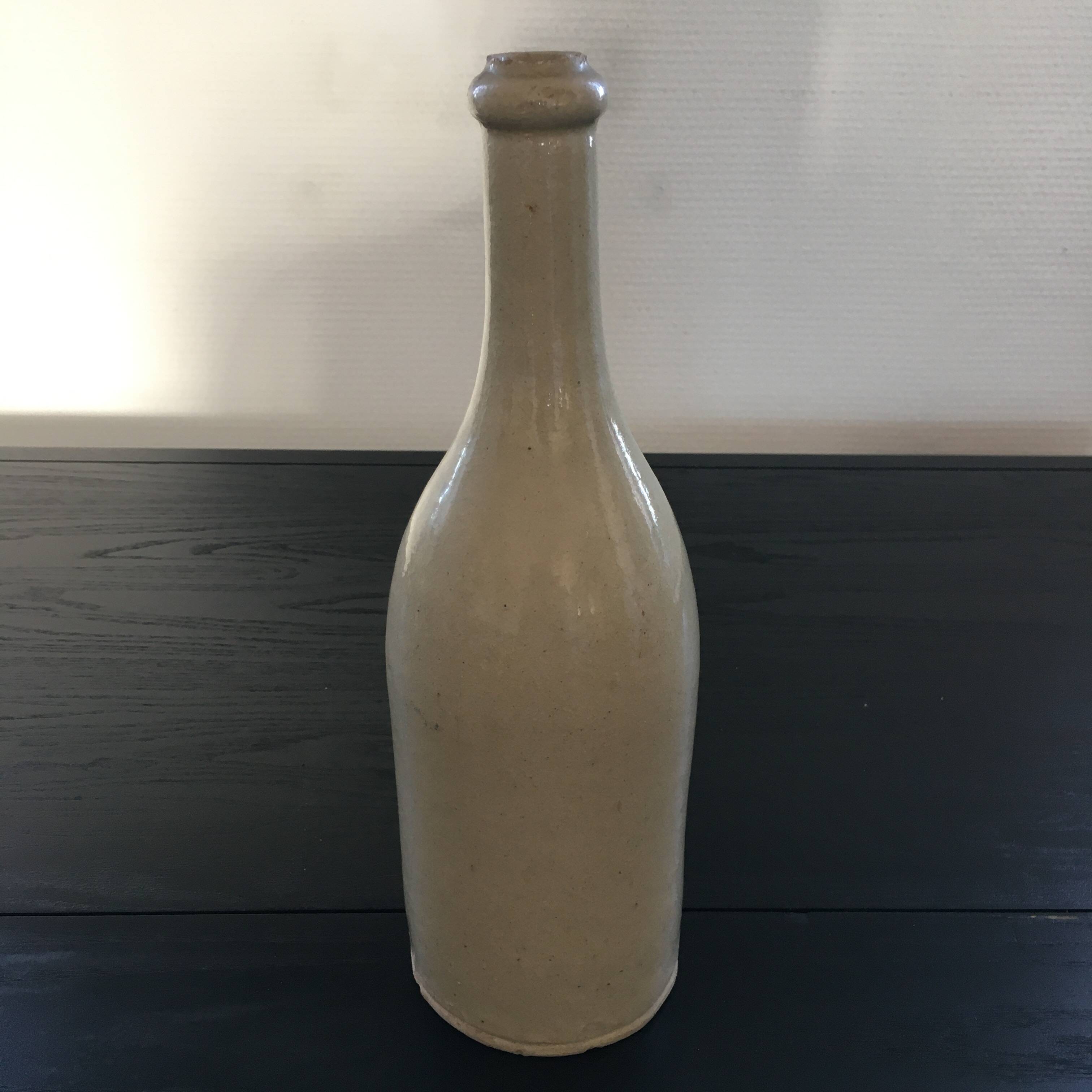 Beige stoneware bottle
