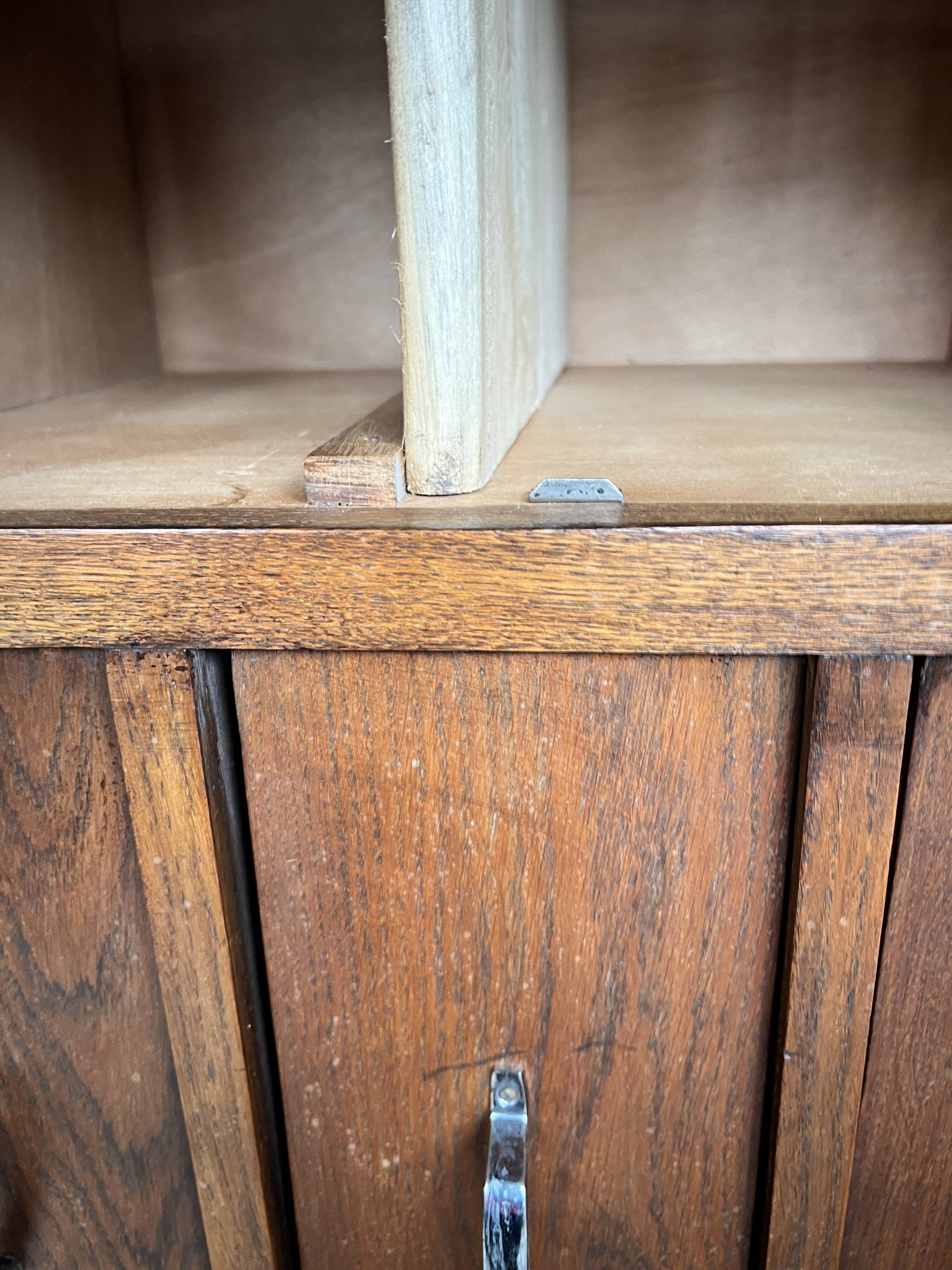 Vintage oak sideboard / TV cabinet