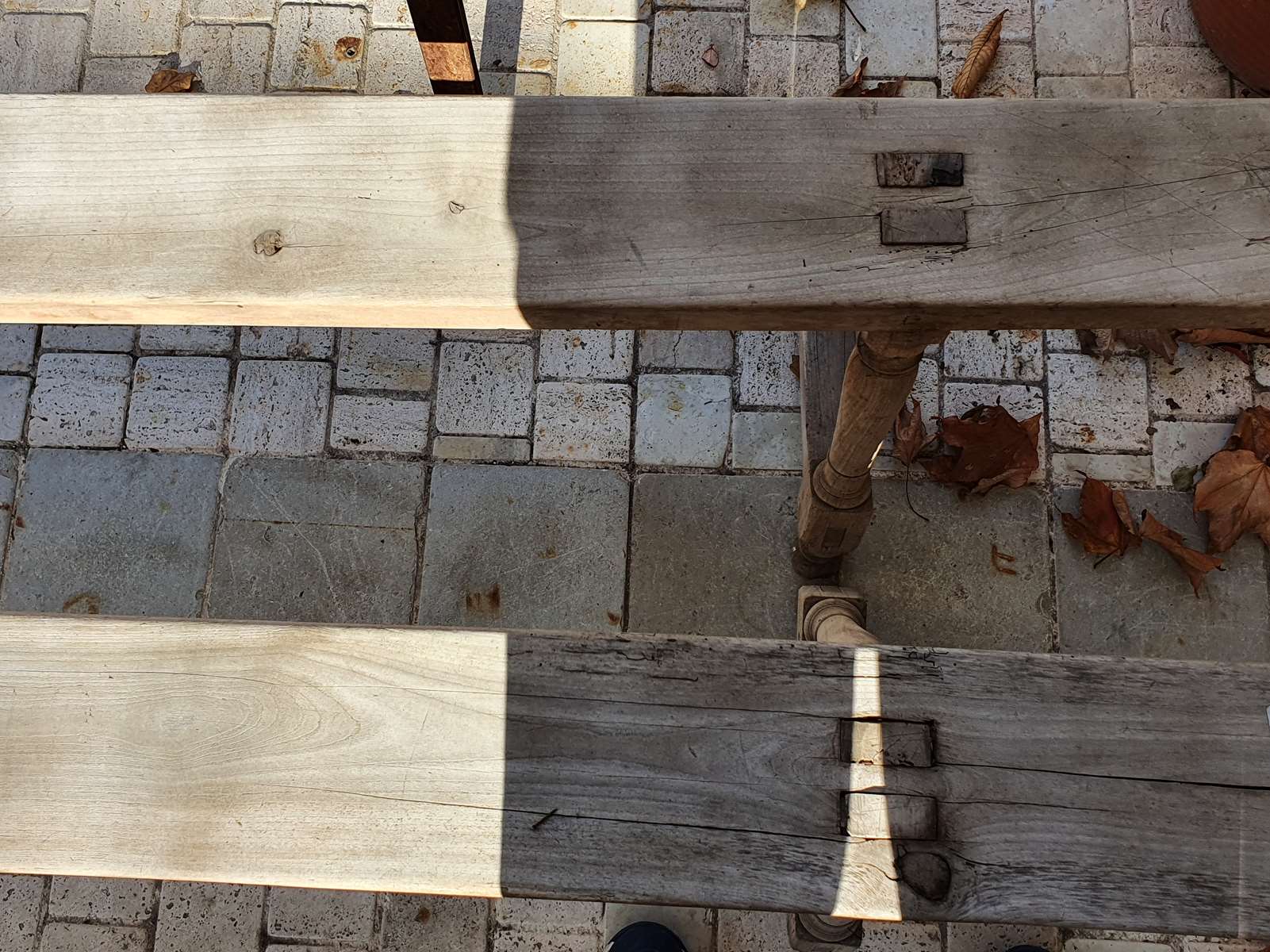 Pair of old decapes benches