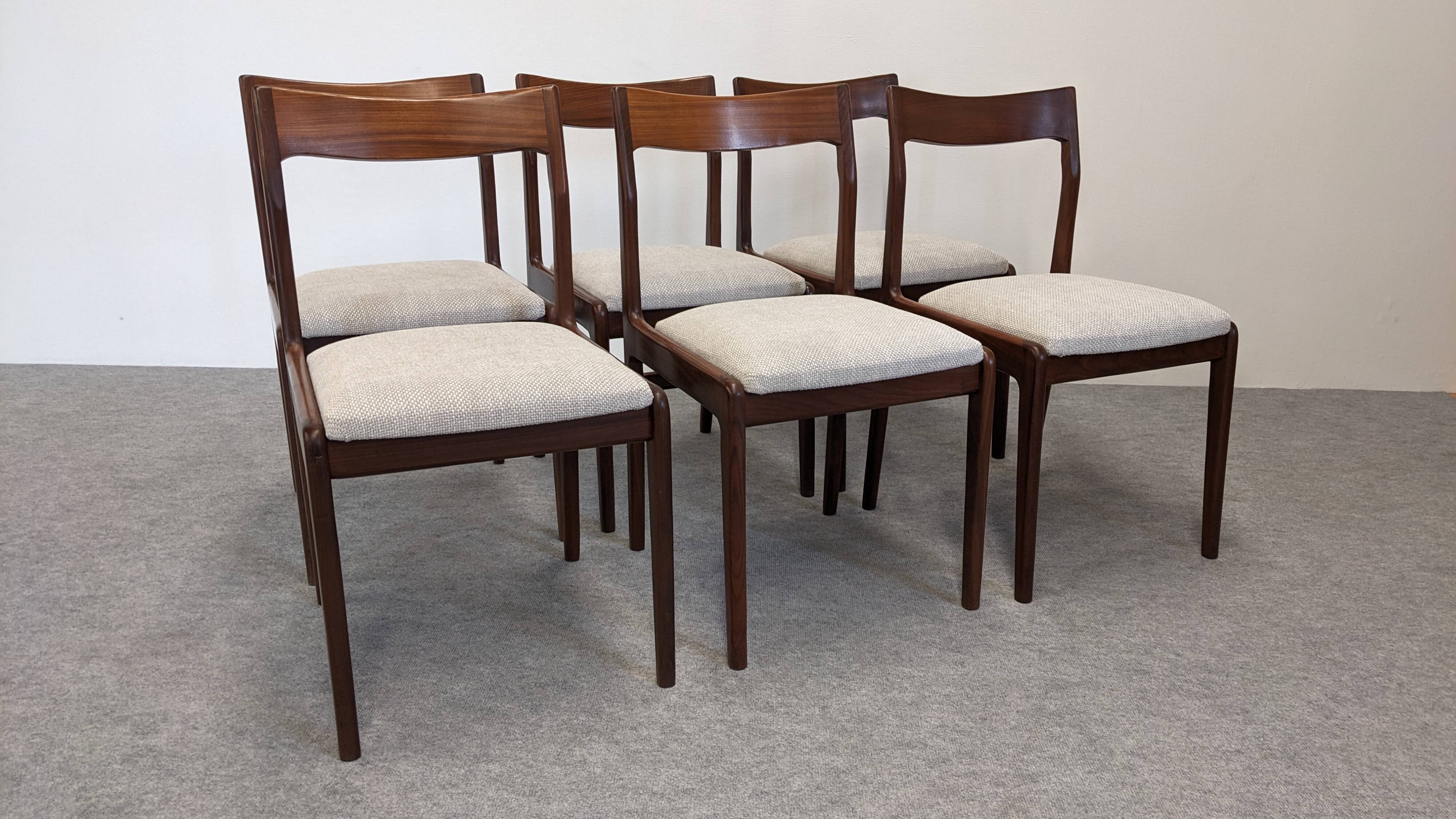 Set of 6 Scandinavian rosewood chairs circa 1970