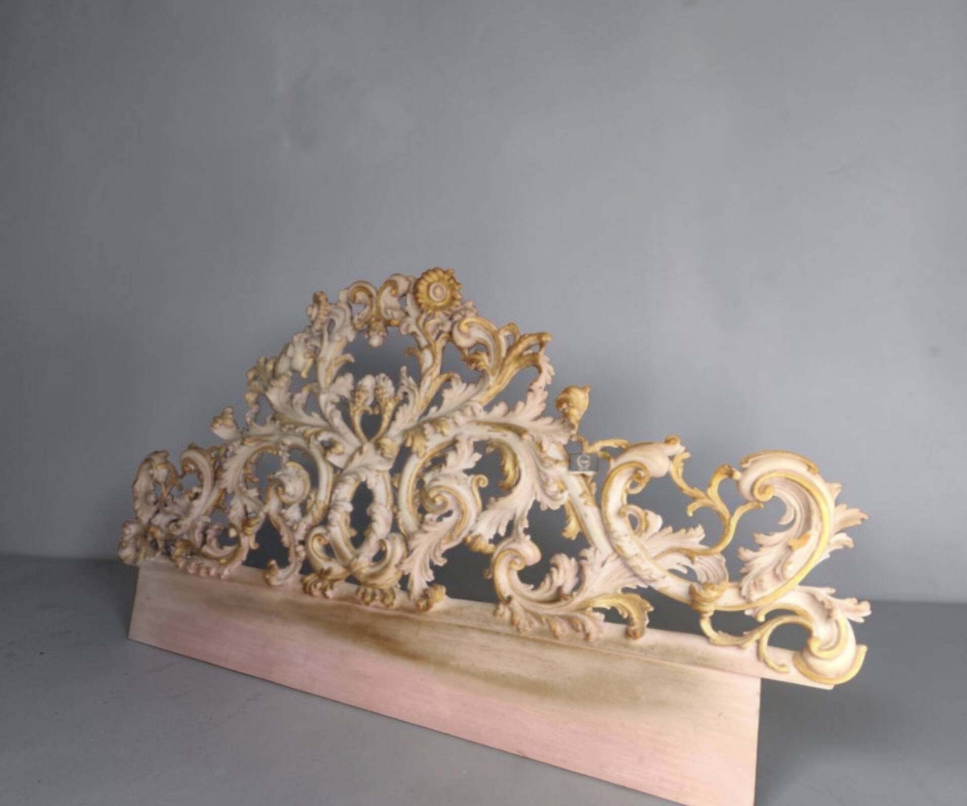 Baroque headboard