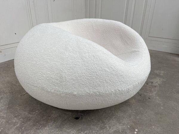 Fauteuil ''Ball'' 1970 retapissé