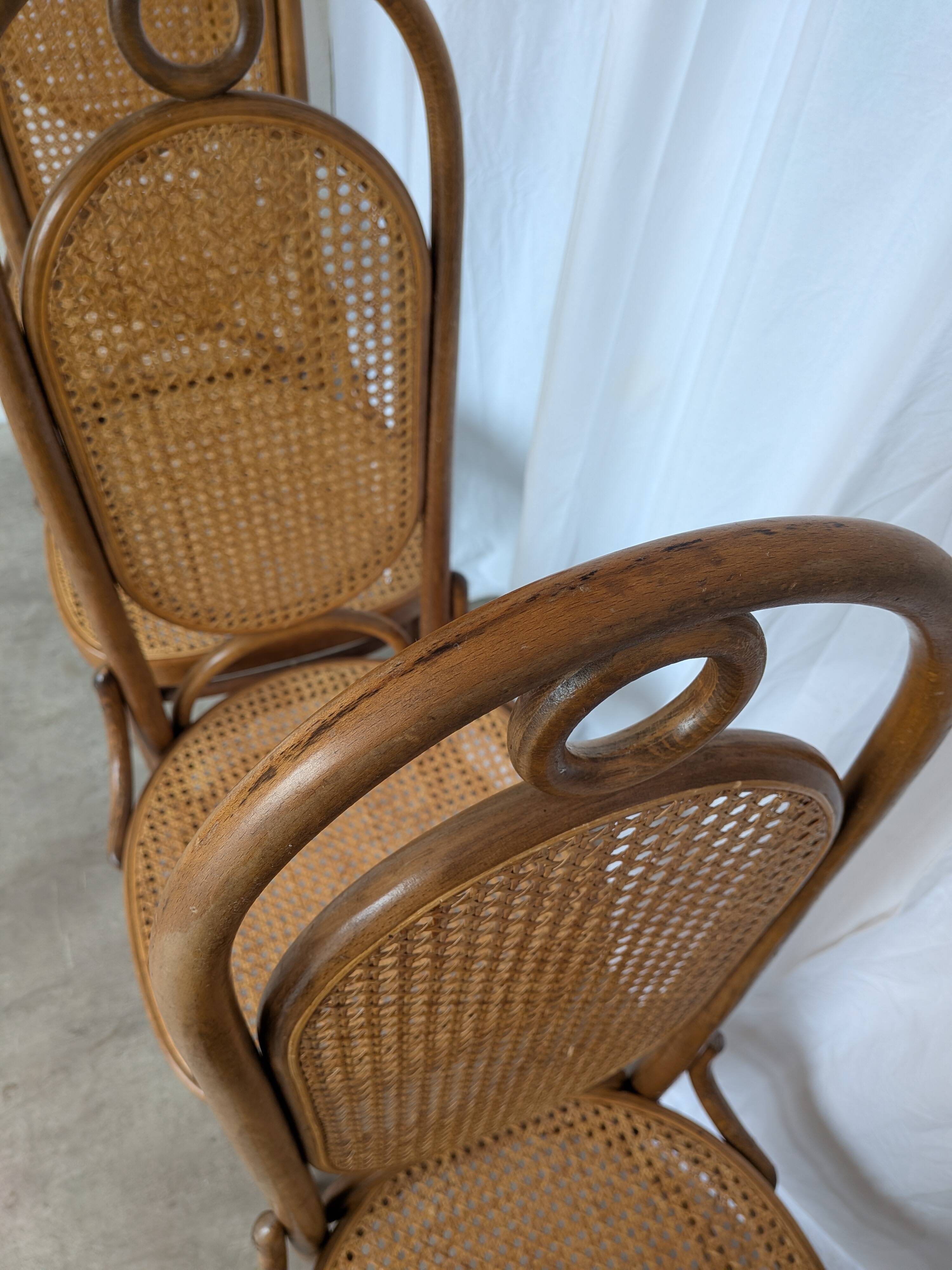 Set of 8 Vintage Bentwood Cane Dining Chair, Thonet Style, 1970s Yugoslavia