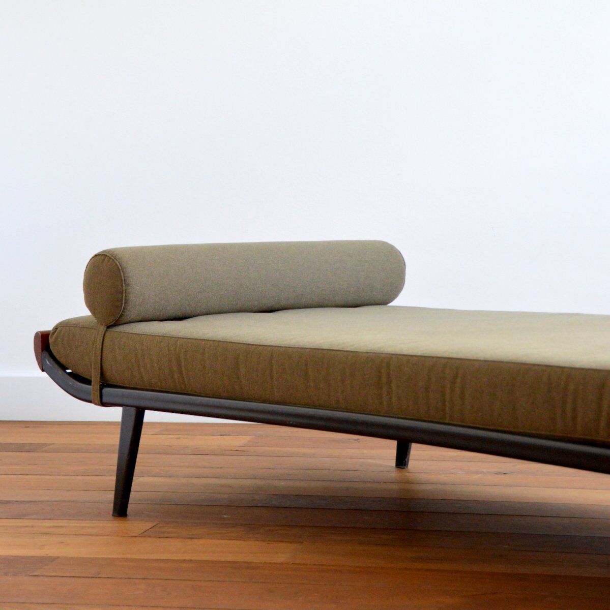 Rest bed / Daybed "Cleopatra" by Cordemeyer for Auping vintage 1950s