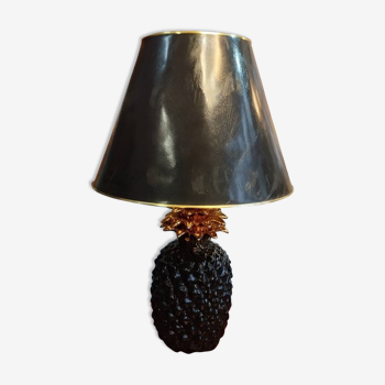 Pineapple lamp