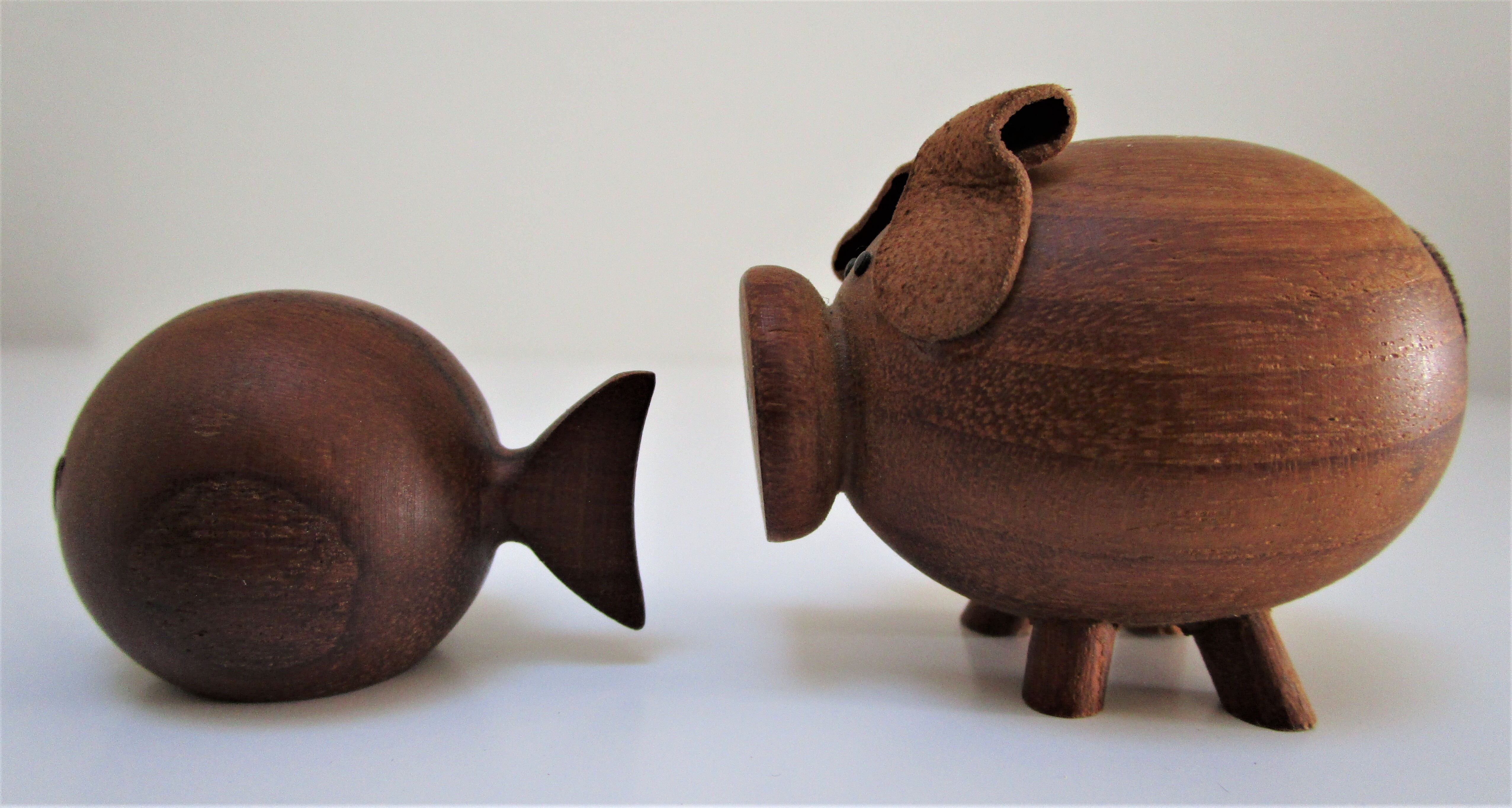pig and fish wood teak vintage Scandinavian toy 60s