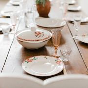 Burgundy floral soup tureen "Cedar"