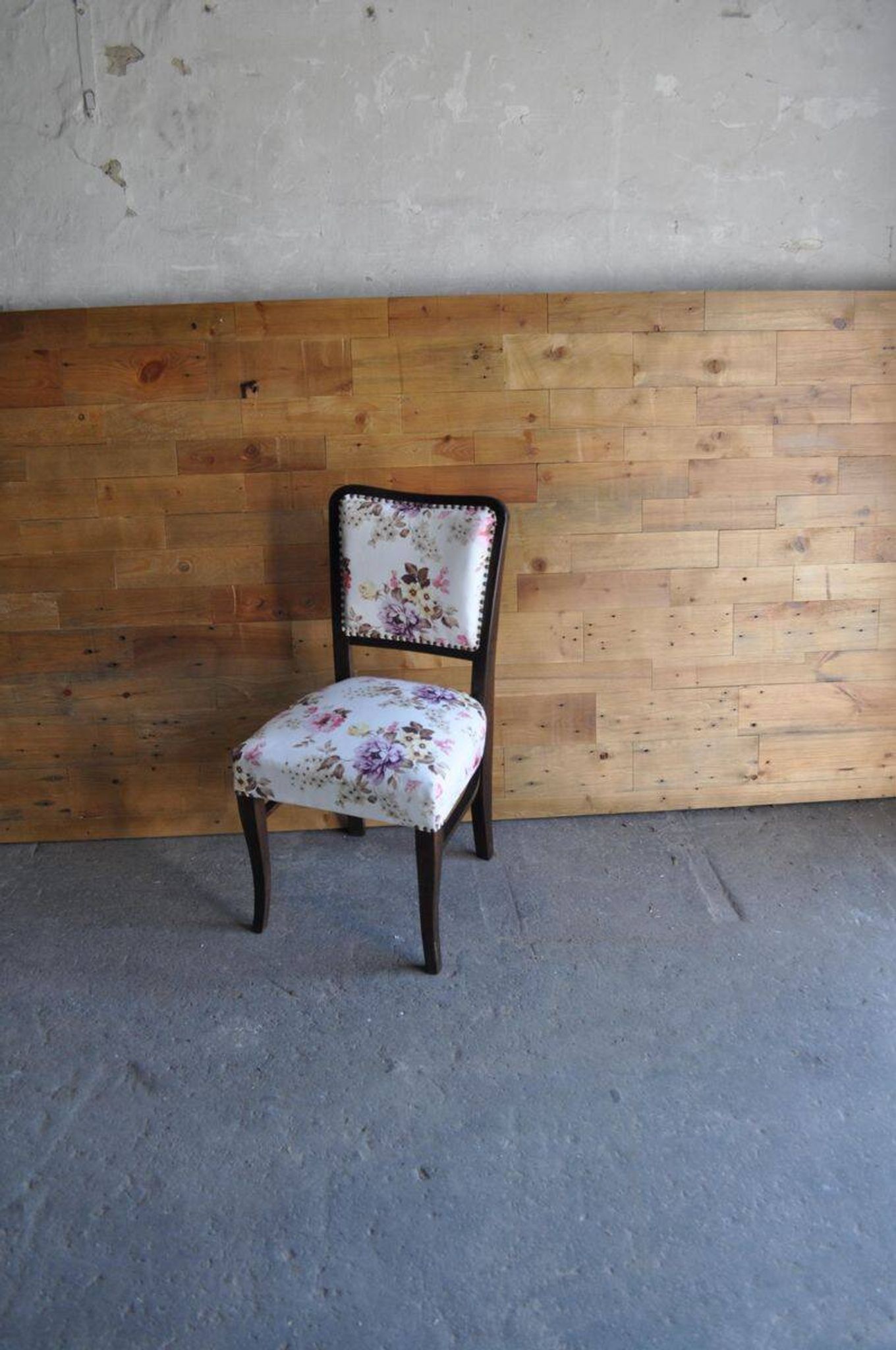 Set of 3 Art Deco chairs in multicoloured velvet with a dark wood frame — 1930s