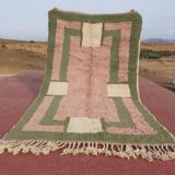 Handmade pure wool rug, size 250 x 250 cm.