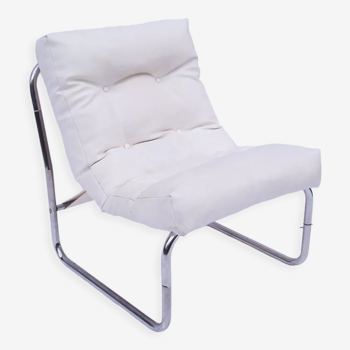 Vintage white easy chair 70s