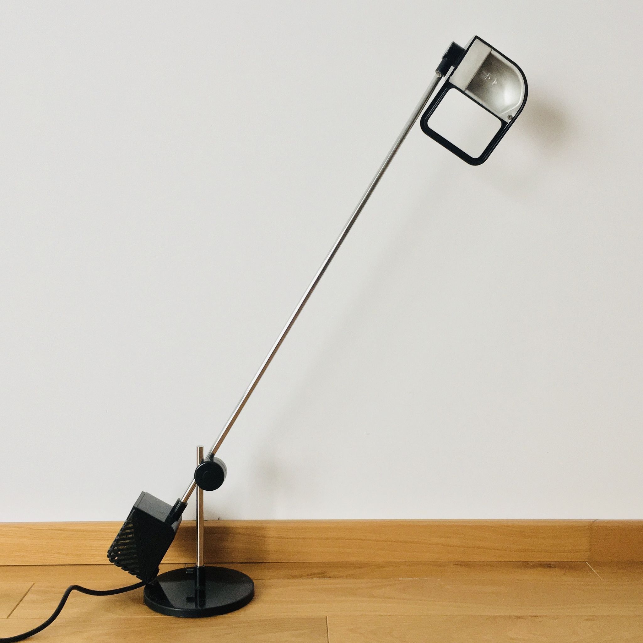 Maniglia table lamp by De Pas, D'Urbino and Lomazzi for Stilnovo, 1970s
