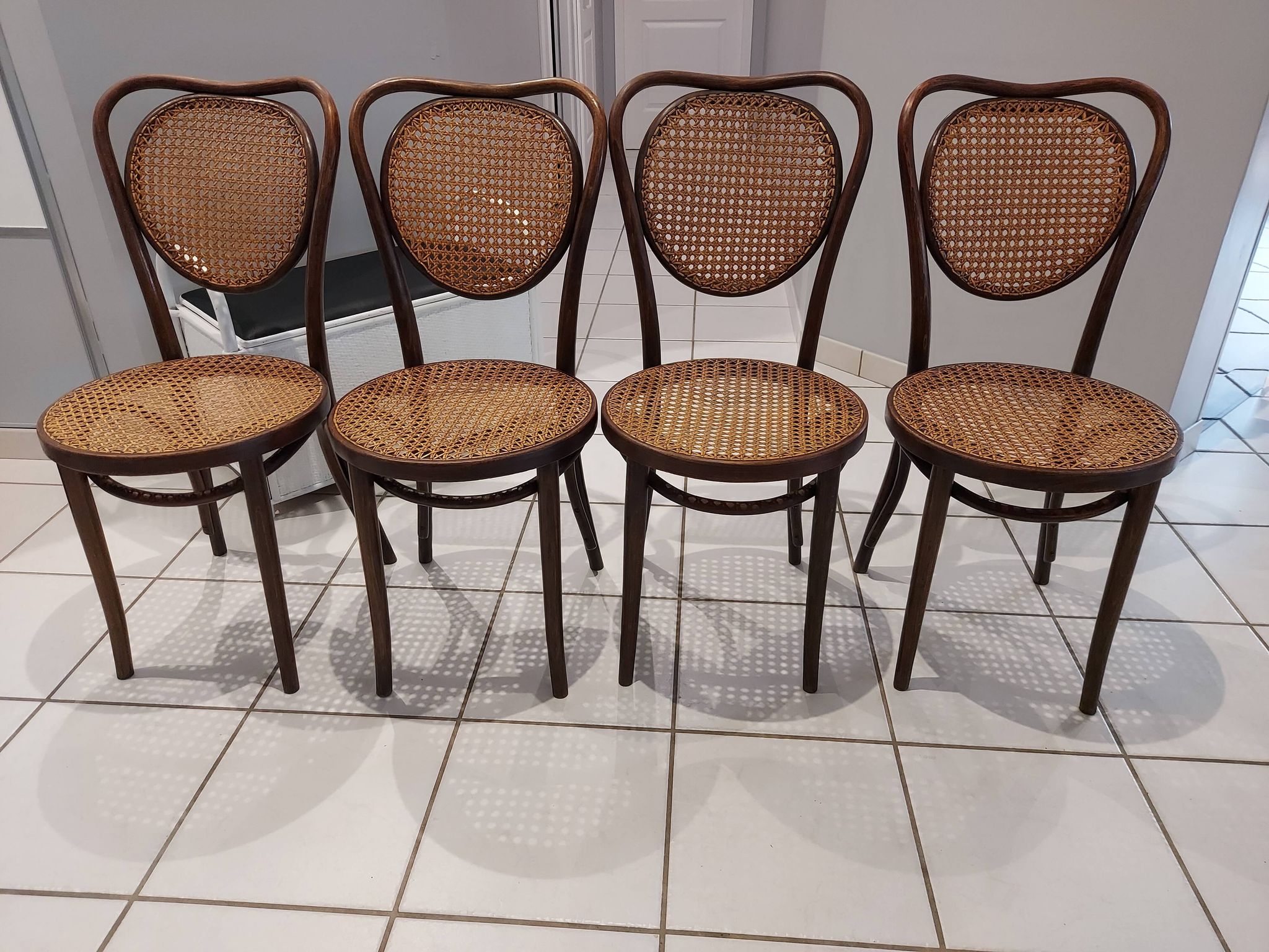 Suite of 4 chairs Bistrot cannage ZMP Radomsko for Thonet 1950s