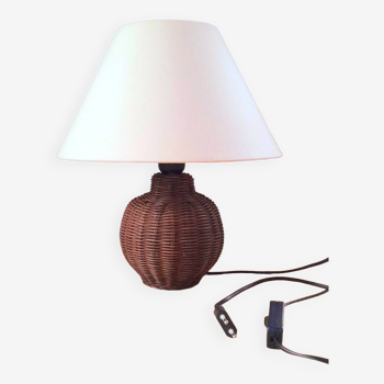 Lampe en osier tréssé