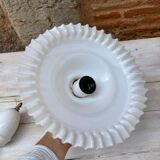 Opaline suspension rises and falls