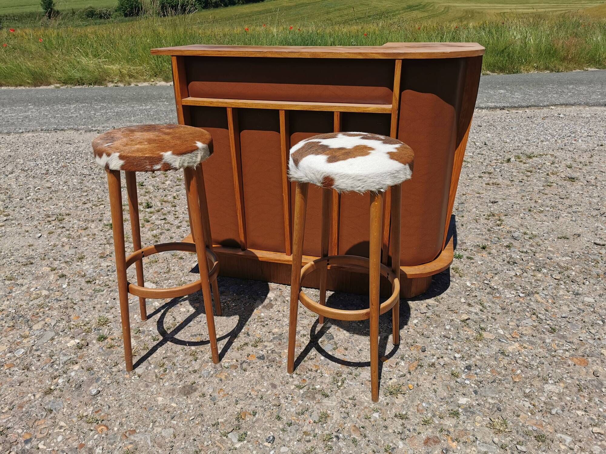 Corner bar and old stool from the 60s/ 70s, seventies skaï, vintage