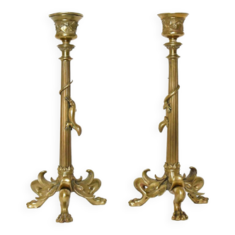 Pair of gilded bronze candlesticks decorated with lizards