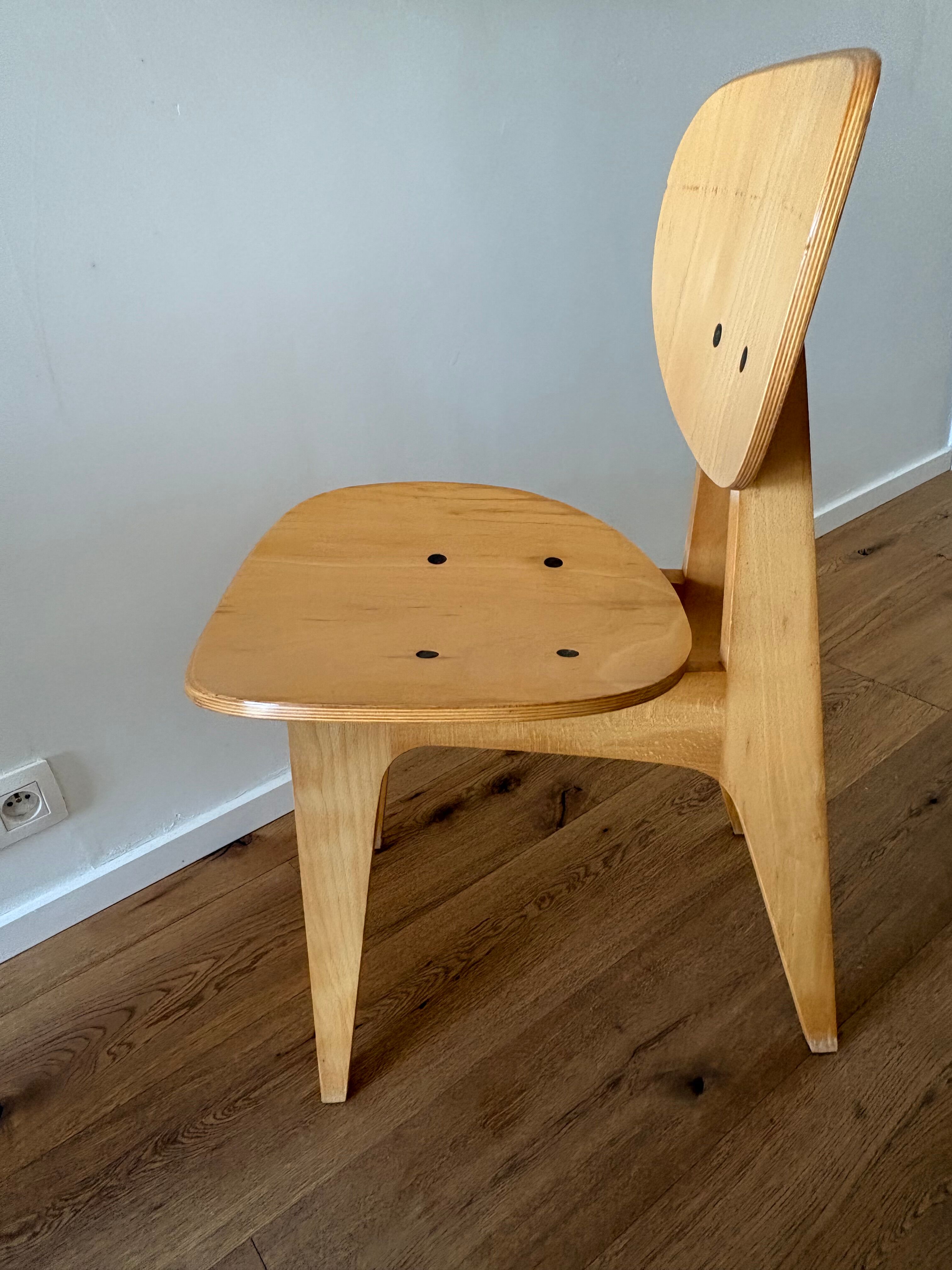 Chaises junzo sakakura 3221