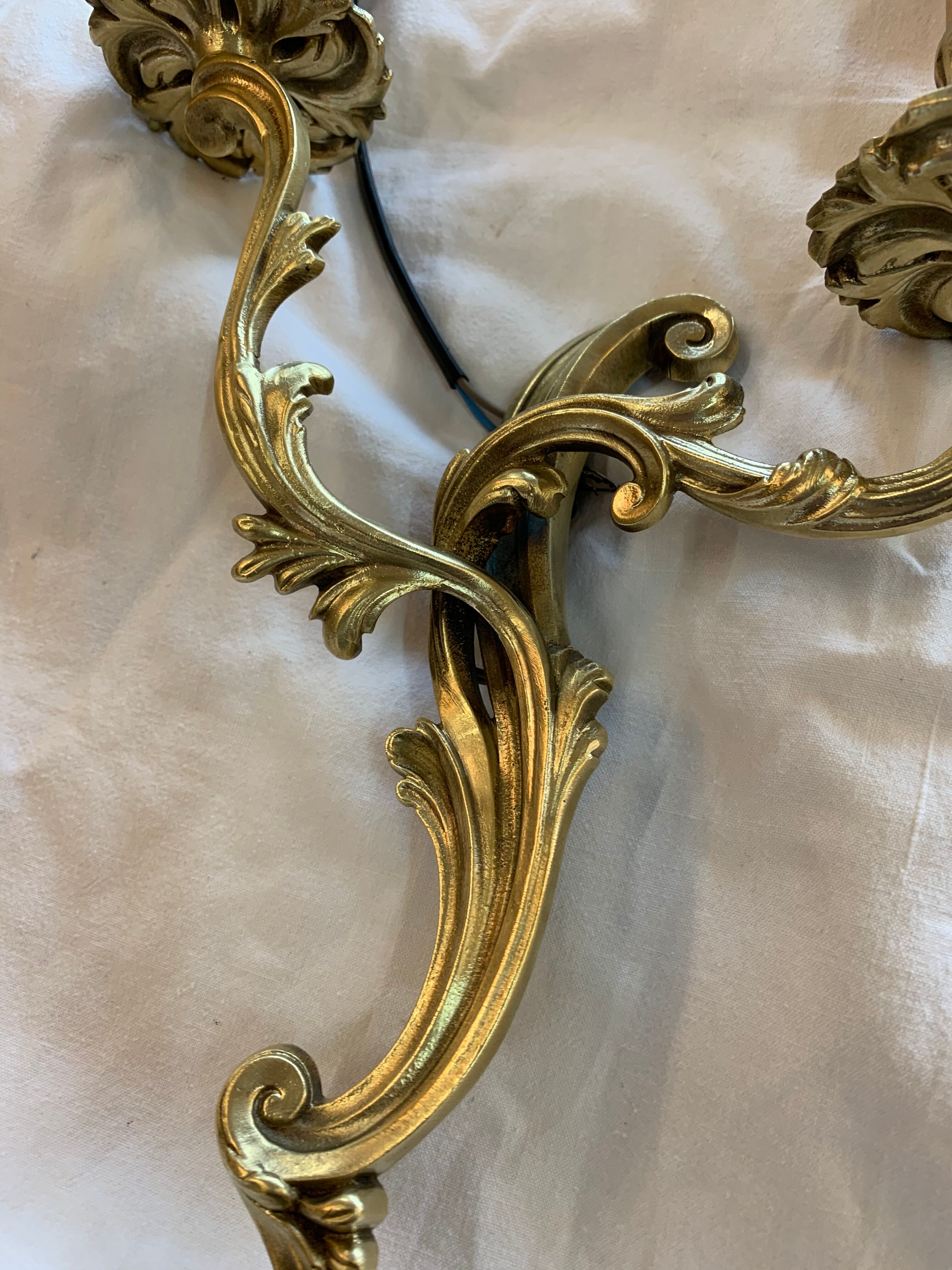 Pair of wall light in Bronze Louis XVI