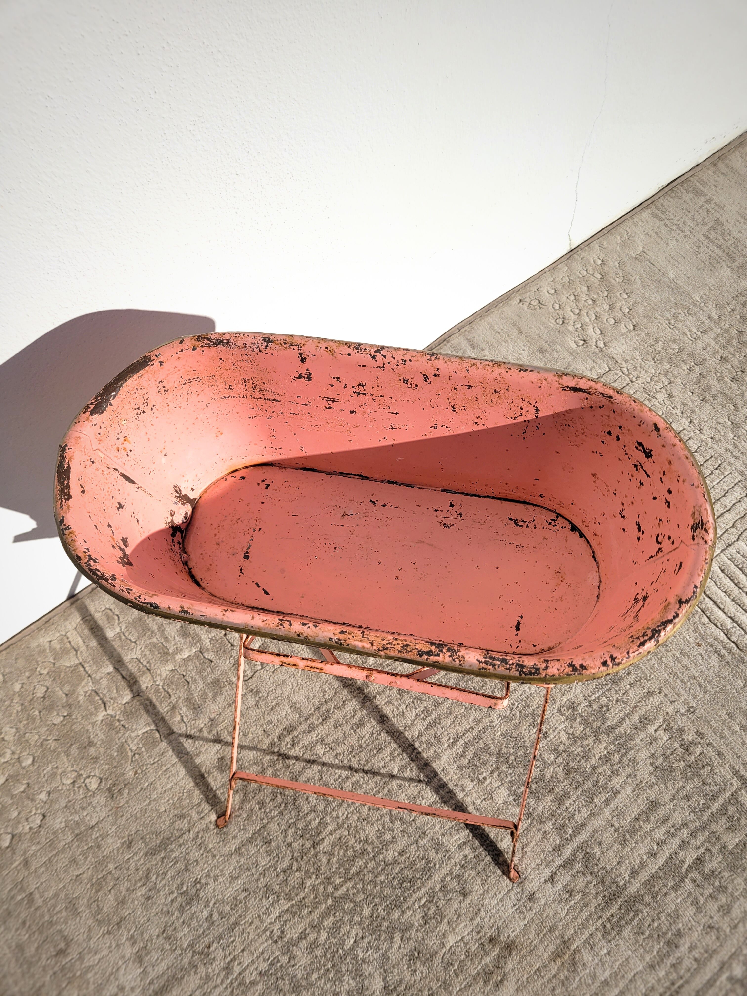 Planter bathtub 1930