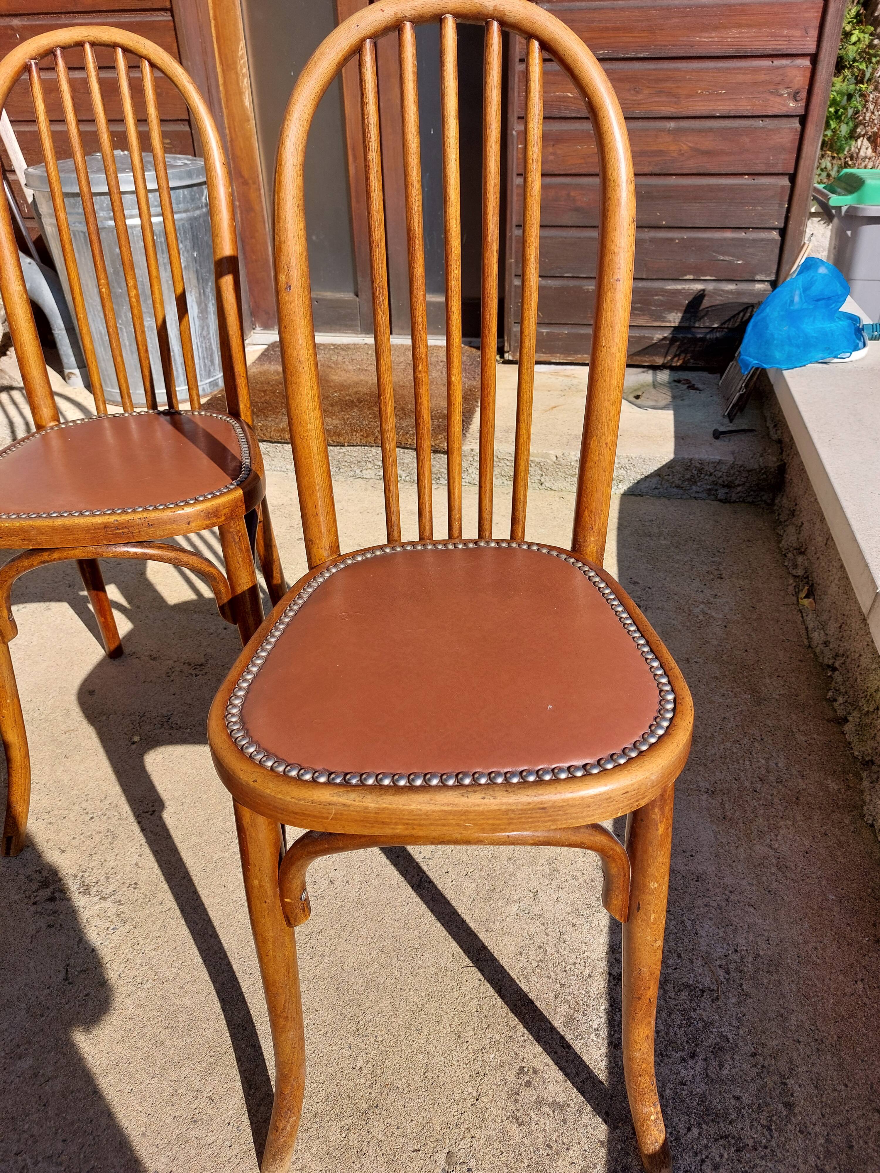 6 chaises Baumann en bois et simili cuir