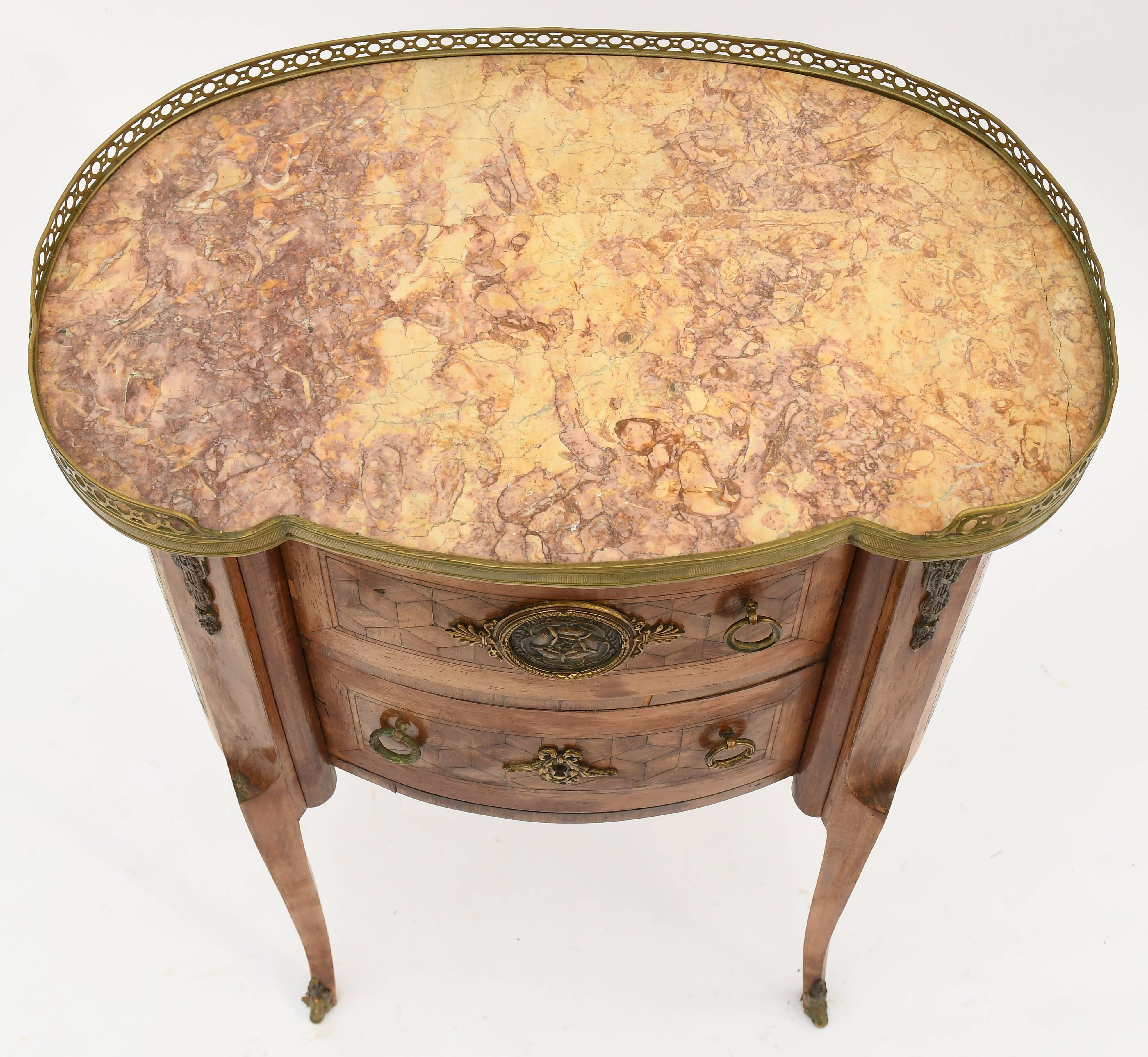 Transition style marquetry kidney chest of drawers