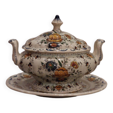 Rare - Earthenware soup tureen HB Quaregnon, floral decoration signed Hubert Becquet