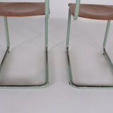 2 chairs style Bauhaus