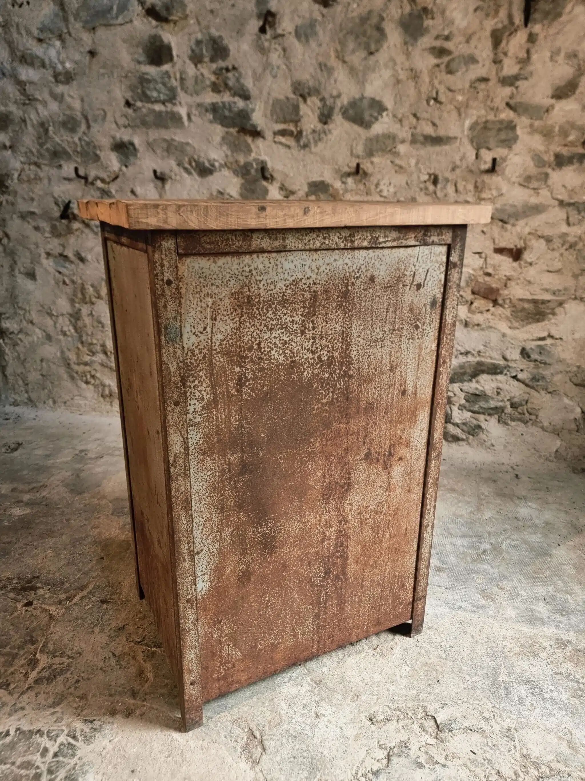 Rare French industrial military cabinet – Air Ministry, 1956 – Metal storage with oak top and wooden shelves