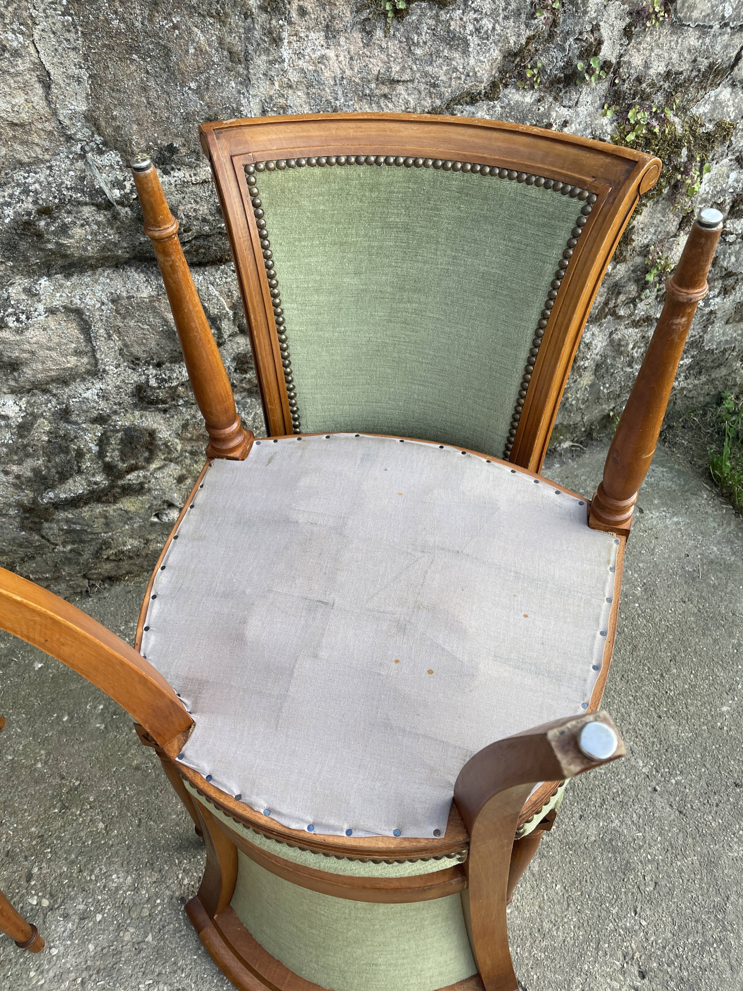Set de 6 chaises Directoire en velours vert amande
