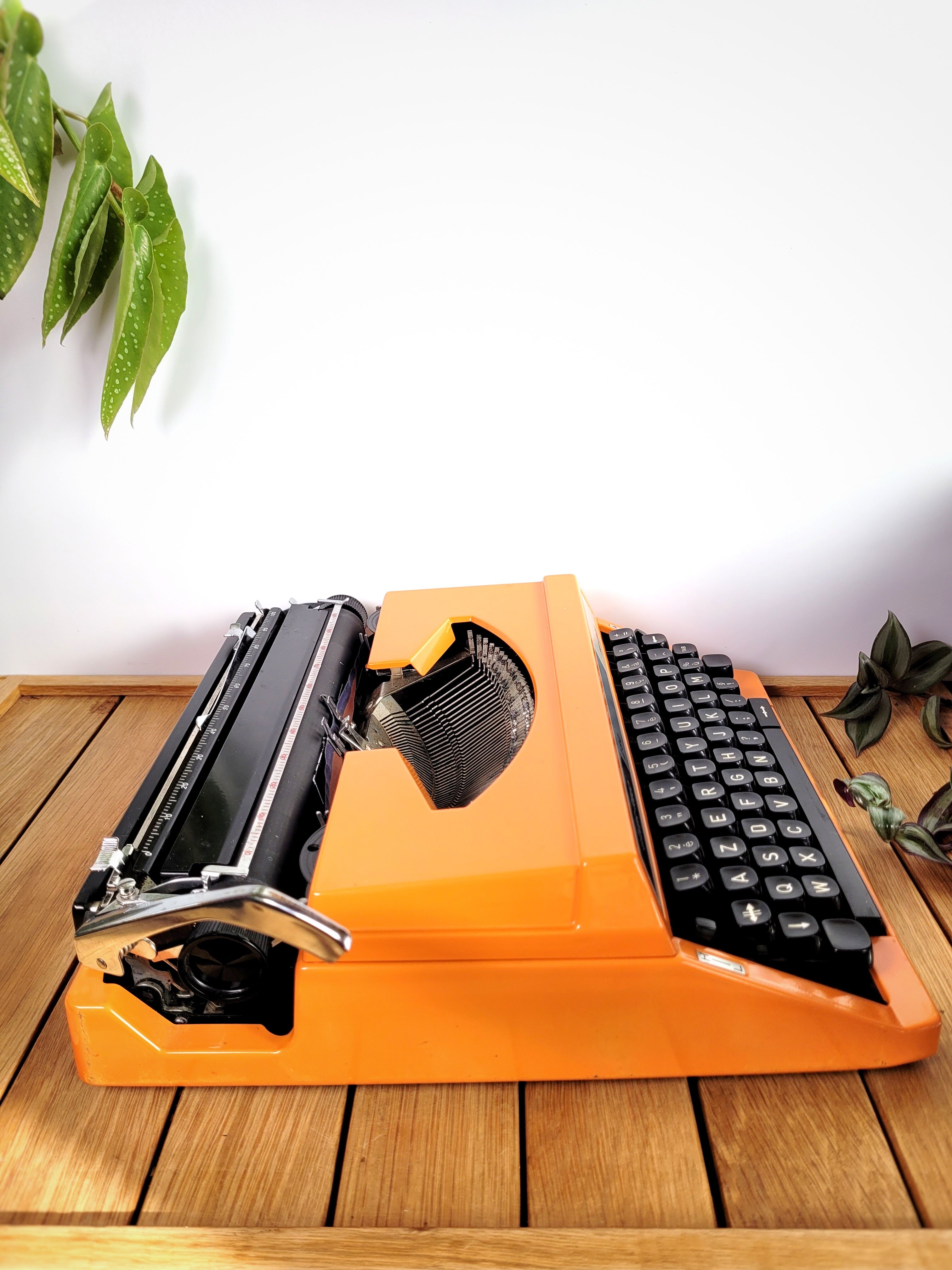 Silver Reed 70s typewriter