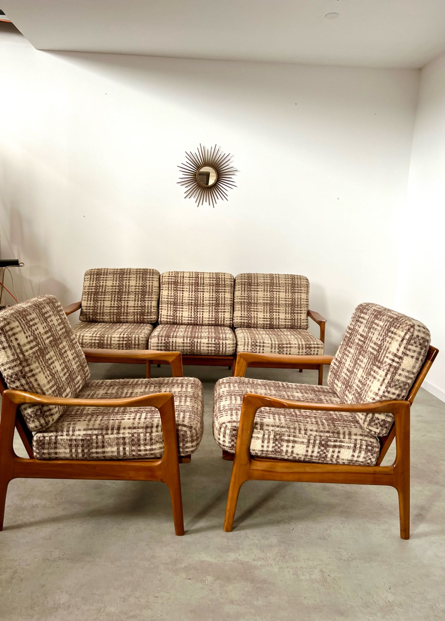 Lot armchairs and sofa 60 years Scandinavian design in vintage blond teak