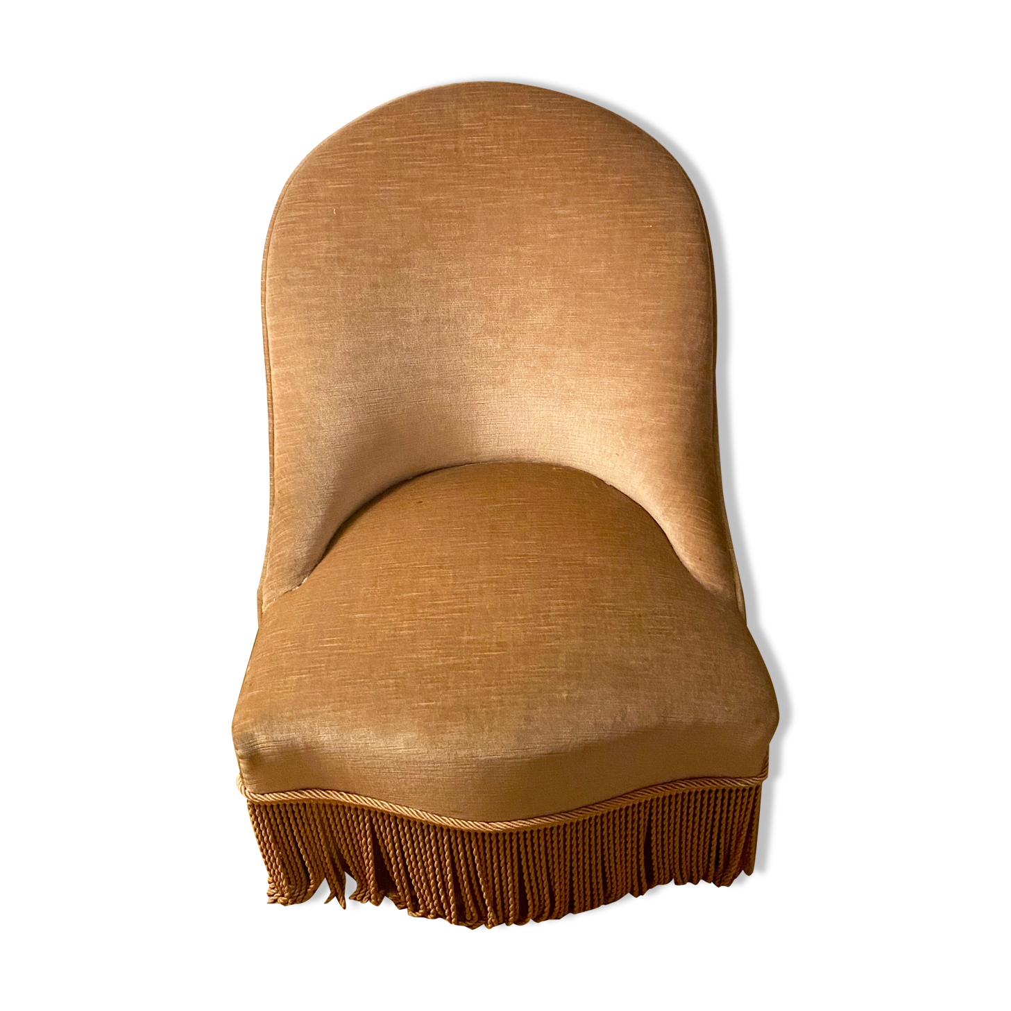 Nude pink toad chair