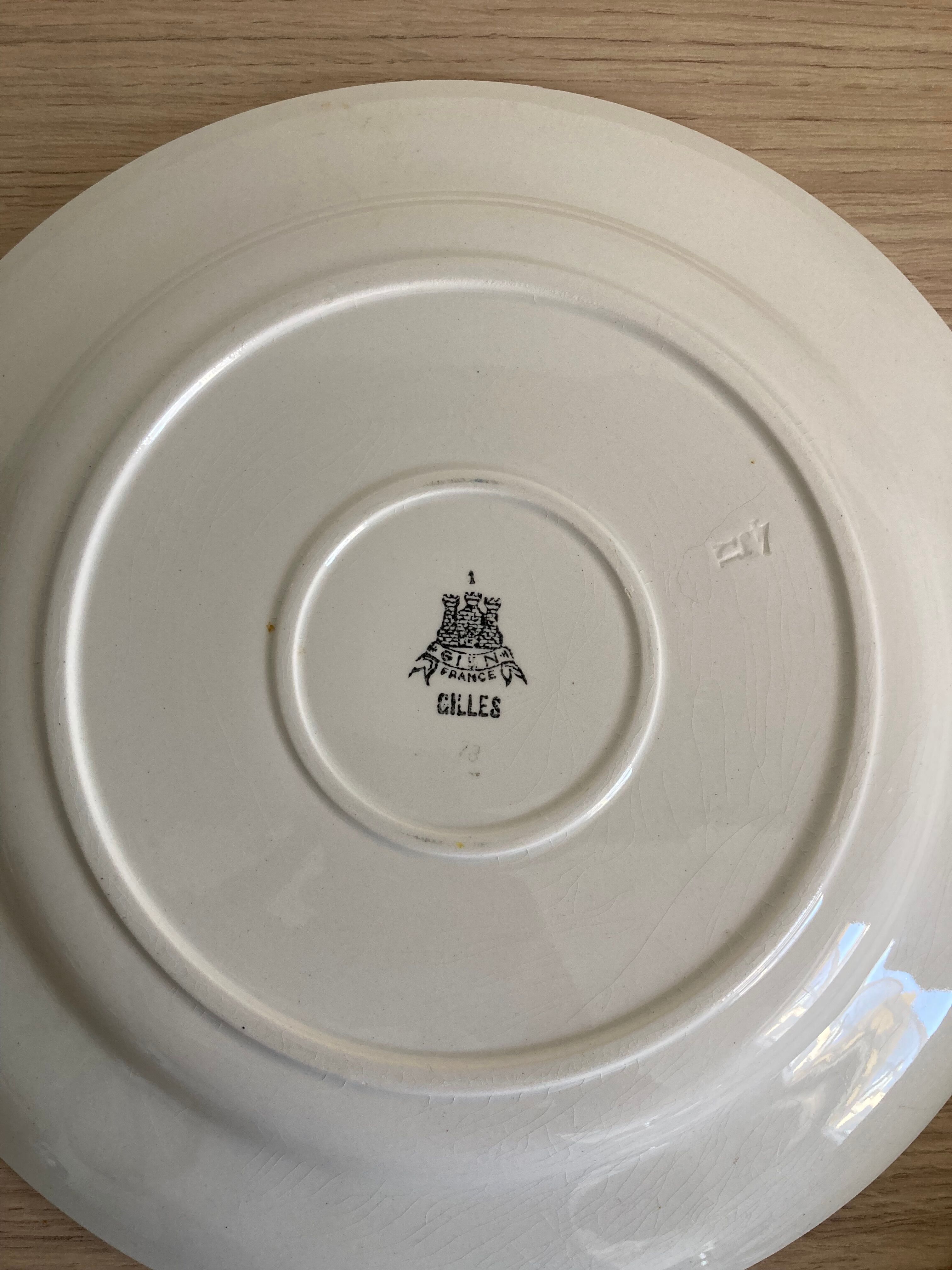 Service plates Gien pottery