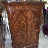 Flamed mahogany secretary from the Restoration period.